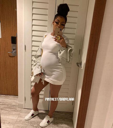 Nini Smalls Pregnant