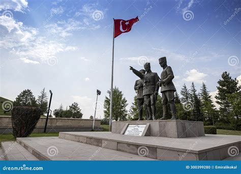 Dumlup Nar K Tahya Turkey Turkish National Flag With White Star And