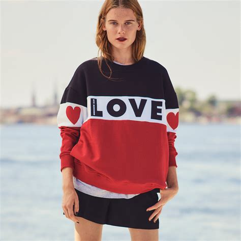 Women's Love Moschino Sale | Up to 70% Off | THE OUTNET