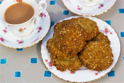 Homemade Hobnob Biscuit Recipe - Sunday Baking