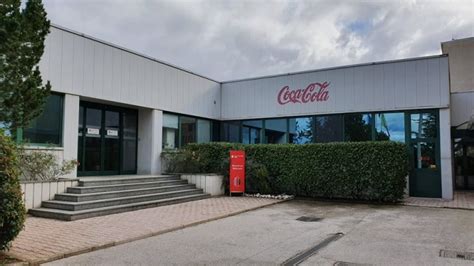 Certa Stampa Coca Cola Nuove Assunzioni In Abruzzo Annunciati