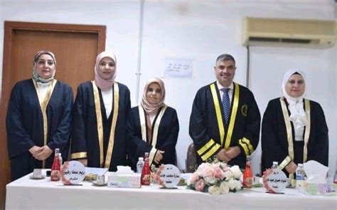 مشاركة تدريسية في فرع الأطفال والتقويم وطب الأسنان الوقائي في مناقشة رسالة ماجستير في جامعة