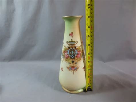 Antique Crown Devon Fieldings Stoke On Trent England Vase