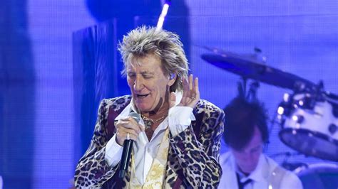 Eklat nach Fuck Putin Ansage Buhrufe für Rod Stewart in Leipzig