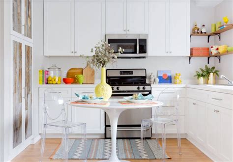 Ideas To Make A White Kitchen Pop With Color Spiffy Spools