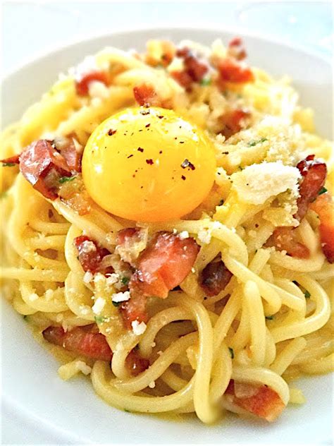 Scrumpdillyicious Spaghetti Alla Carbonara With Eggs And Pancetta