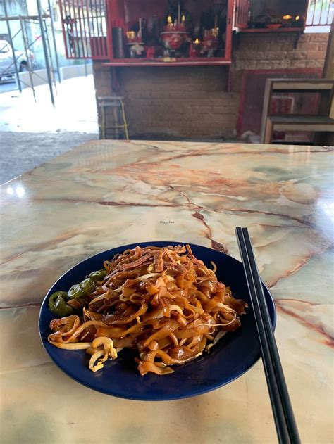 Economy vegetarian noodles stall 素食经济面档 Penang Restaurant HappyCow