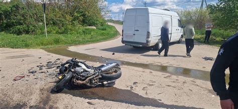 FOTO Doua accidente rutiere timp de o zi în raionul Soroca o femeie a