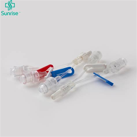 I V Set Needle Free Connector Extension Tube Infusion Set With