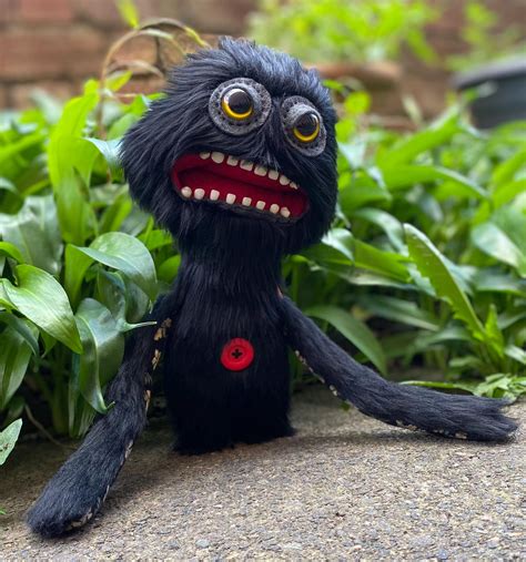 scary teeth monster toy