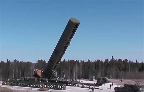 Russia Re-adjusts RS-28 Sarmat Intercontinental Ballistic Missiles (ICBM) Test-launch Program ...