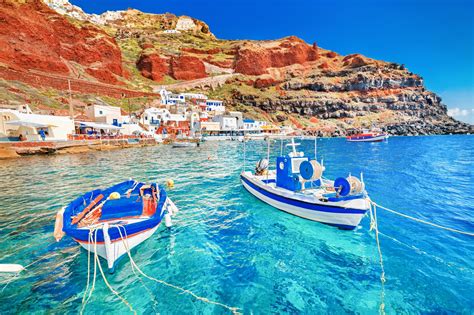 santorini santorini travel guide  guides