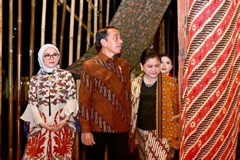 Lewat Istana Berbatik 2023 Presiden Jokowi Ajak Masyarakat Bangga Budaya Indonesia Pilarid