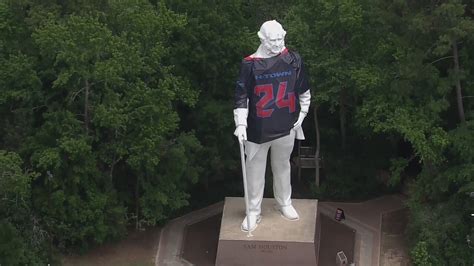 New Texans Jersey On Put On Sam Houston Statue