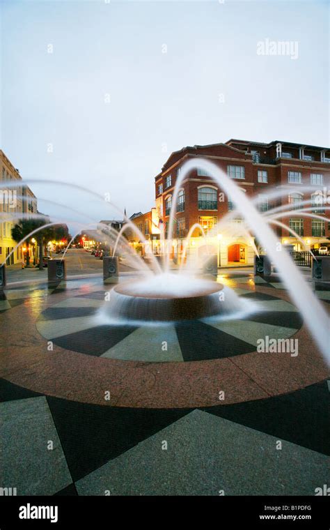 Waterfront Park fountain, Charleston, South Carolina Stock Photo - Alamy