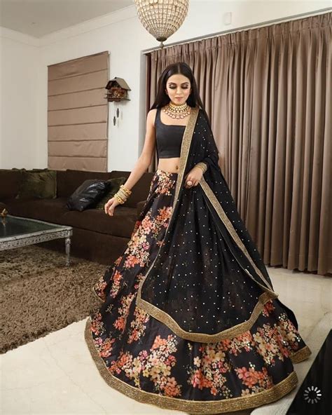 21 Different Lehenga Dupatta Draping Style For All Occassions Wedbook