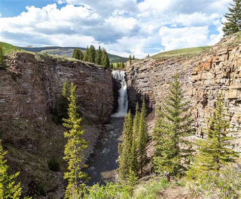 Visit These 20 Incredible Waterfalls In Alberta Road Trip Alberta