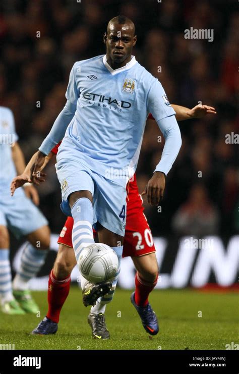 Mario Balotelli Manchester City Fc Manchester City Fc Etihad Stadium Manchester England 11