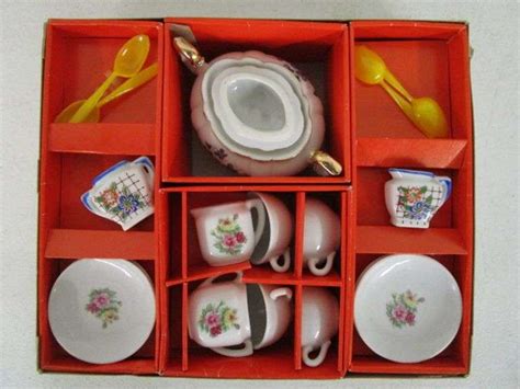 2 Toy China Tea Sets In Boxes Oberman Auctions