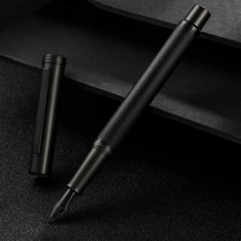 Matte Black Fountain Pen - Unicun