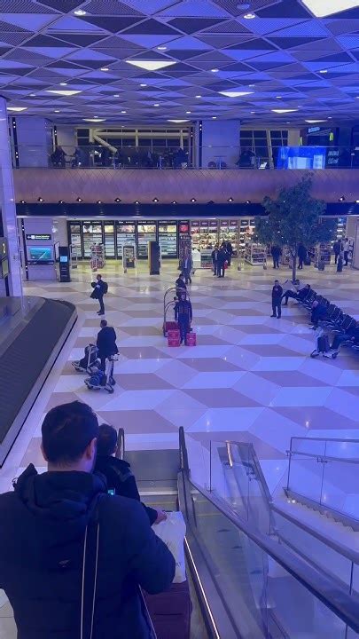 Международный аэропорт имени Гейдара Алиева / Heydar Aliyev ...