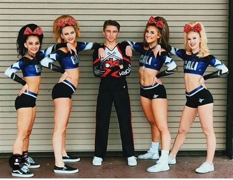 Squad Pictures, Cheer Pictures, Sports Pictures, Group Pictures, Cheer ...