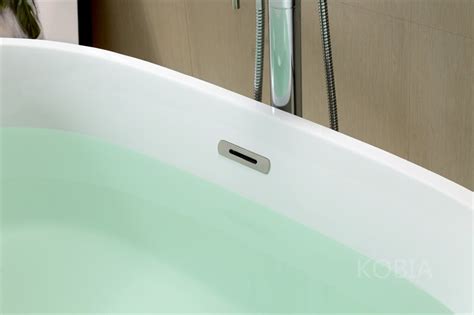 American Standard Freestanding Tub 67 White With Overflow