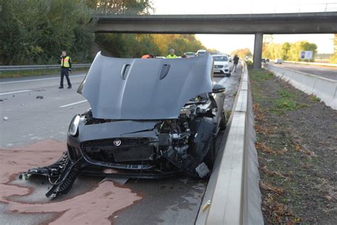 Hemsbach Vollsperrung Nach Schwerem Unfall Auf Der A5 Update