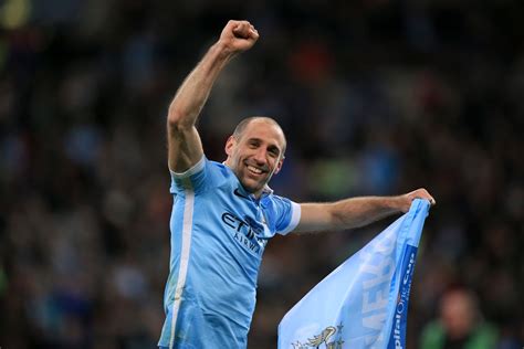 Former Manchester City full-back Pablo Zabaleta announces retirement ...