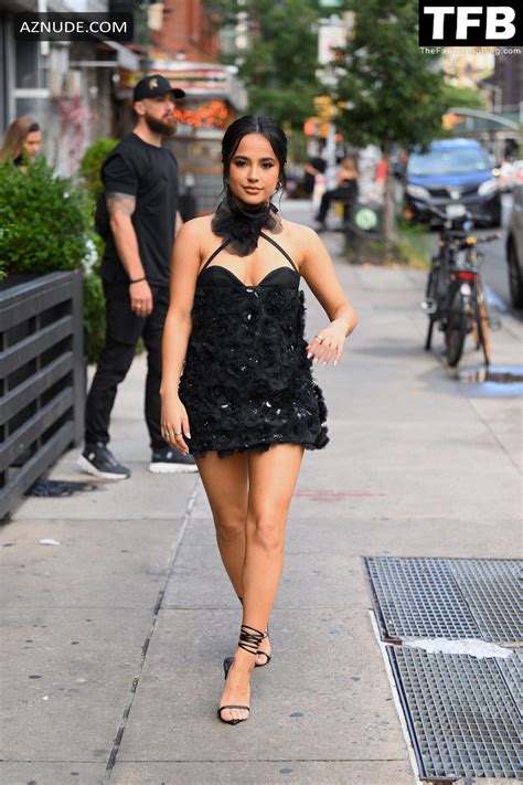 Becky G Sexy Seen Flaunting Her Hot Cleavage At The Carolina Herrera Fashion Show In New York
