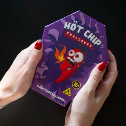 HOT CHIP Challenge nejpálivější chips na světě Real Chilli Real Heat