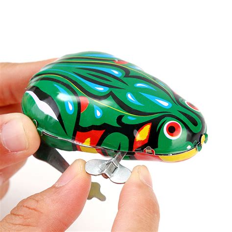 Clockwork Frog Vivid Smooth Frogs Wind Up Clockwork Toys Boys Game Kids