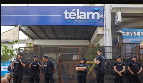 Tras el anuncio de cierre los trabajadores de Télam fueron licenciados