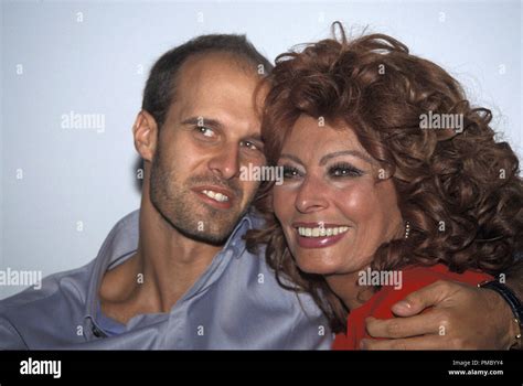 Press conference Portrait of Sophia Loren with her son Edoardo Ponti ...