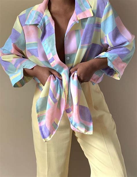 27 Outfits That Will Inspire You To Wear More Colour Colourful Outfits Colorful Fashion Fashion