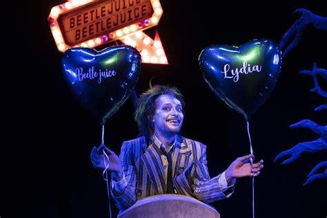 Beetlejuice O Musical Revela Elenco Estrelado Por Eduardo