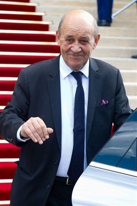 Photo Jean Yves Le Drian Jean Yves Le Drian Quitte Le Quai Dorsay