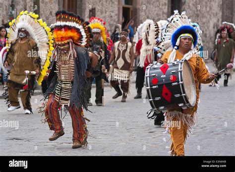 Pueblos Indigenas Latinoamerica Fotografías E Imágenes De Alta