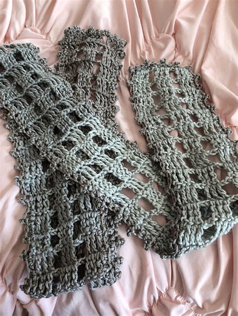 Lacy Bamboo Scarf - Daniel Art and Yarn