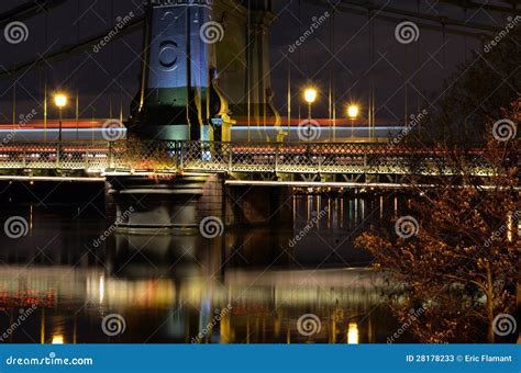 Hammersmith Bridge at Night Stock Image - Image of night, historic ...