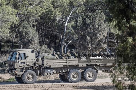 İsrail ordusunun Gazze Şeridine havadan denizden ve karadan