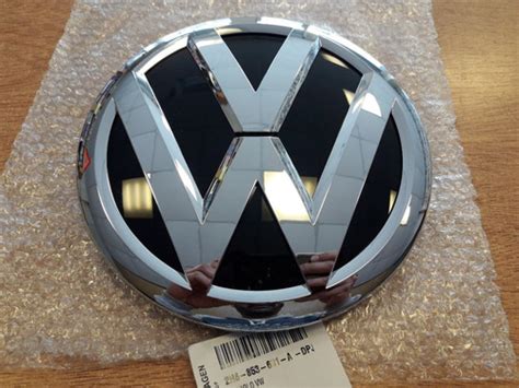 Emblema Vw Parrilla Vw Amarok Original Desde El Car Tuning