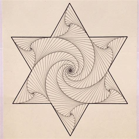 Star Geometry Drawing with Spirals
