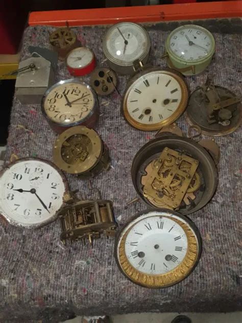 Lot De Pieces Detachees Anciennes Horlogerie M Canique R Veille Eur