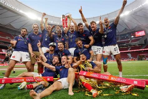 Rugby à VII léquipe de France emmenée par Antoine Dupont remporte l