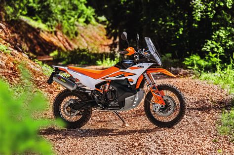 Motorrad Vergleich Ktm Adventure R Vs Ktm Super