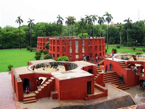 Astronomical Architecture of India’s Jantar Mantar - Industry Tap ...