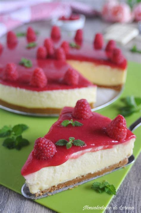 Torta Bavarese Al Cioccolato Bianco E Lamponi