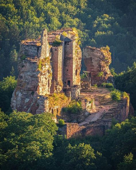 Castle of Fleckenstein: Medieval Castle Looking Like a Ship | themindcircle