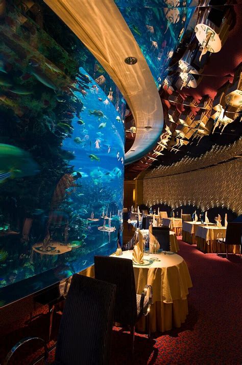 Dubai Hotel Underwater Restaurant